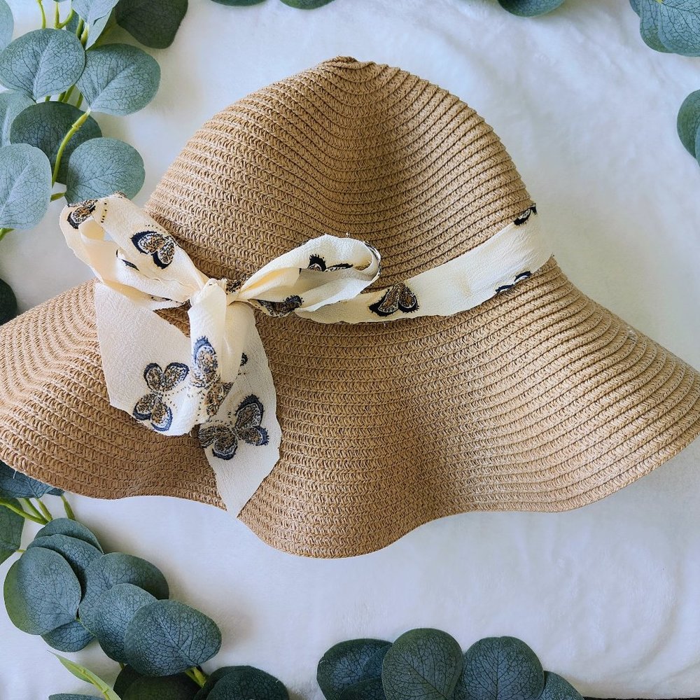 Women's Bow Decor Boho Style Hat with Neck Strap